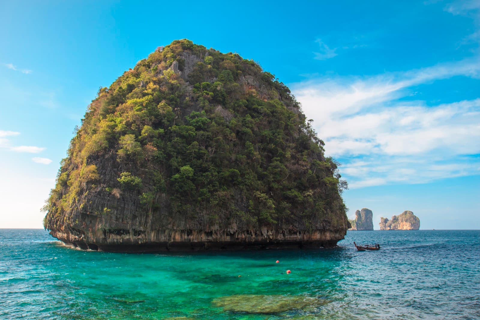Loh Samah Bay