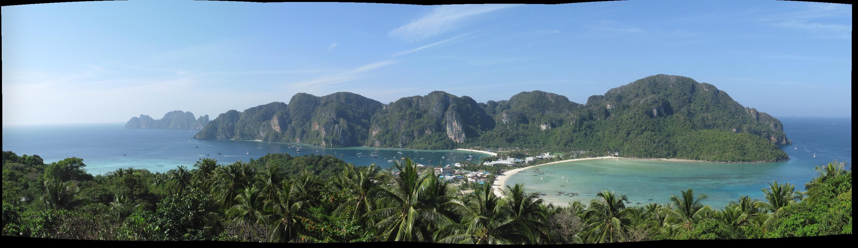 จุดชมวิวพีพี วิวพอยท์ (Phi Phi Viewpoint) ขึ้นยังไง เหนื่อยไหม